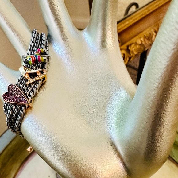 Vintage Keep Collective Charm Bracelet - Picture 7 of 16